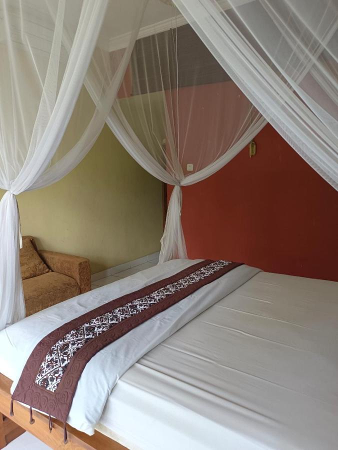 Dalum Homestay Amed  Exterior photo